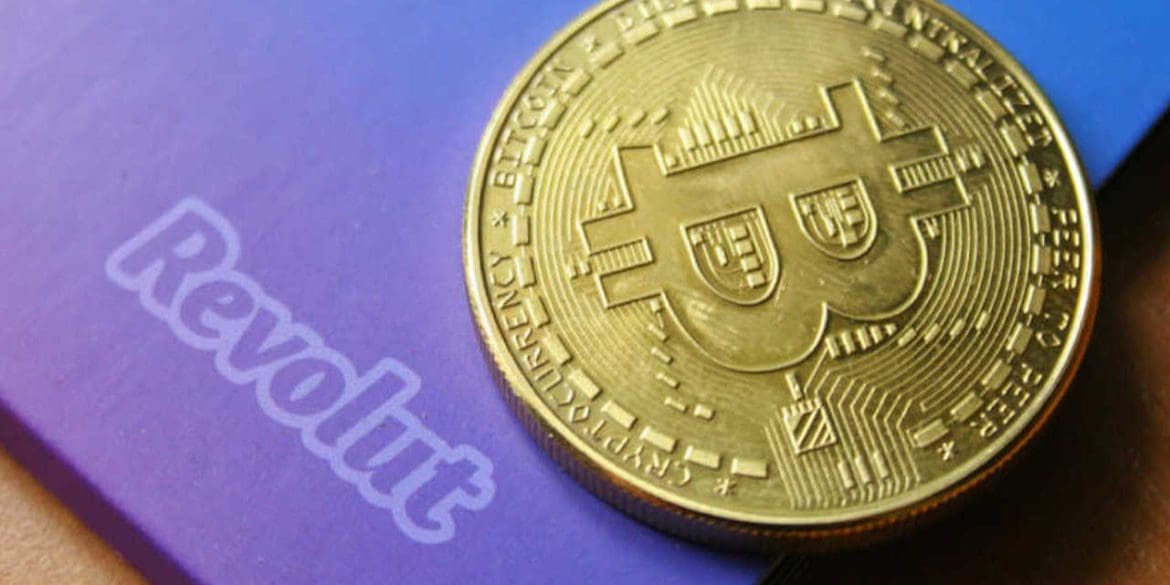 revolut logo and bitcoin